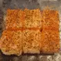 Maki pink saumon tataki fromage shichimi